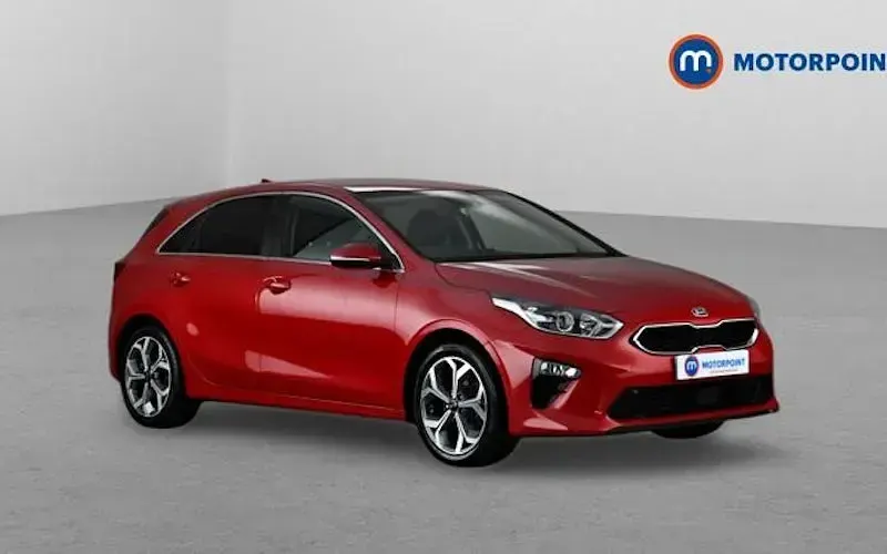Begagnad Kia Ceed 120 HK (88 kW) 2021 Halvkombi