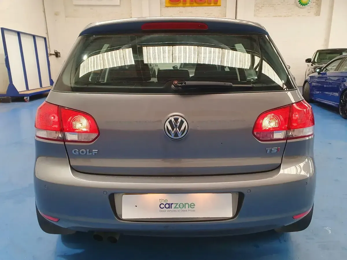 Used VW Golf VI Match 122 HP (89 kW) 2011 Grey Hatchback