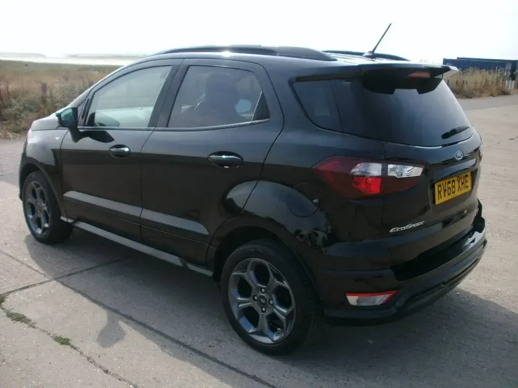 Used Ford Ecosport ST-Line 125 HP (91 kW) 2018 Black SUV