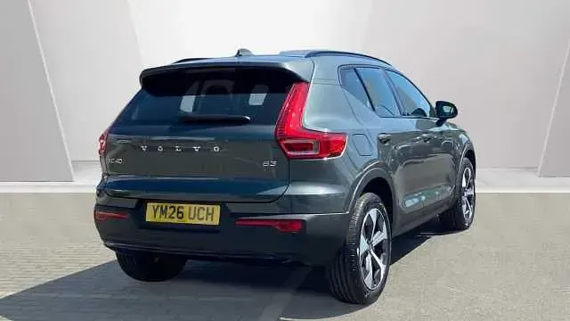 New Volvo XC40 Plus 161 HP (118 kW) 2027 SUV
