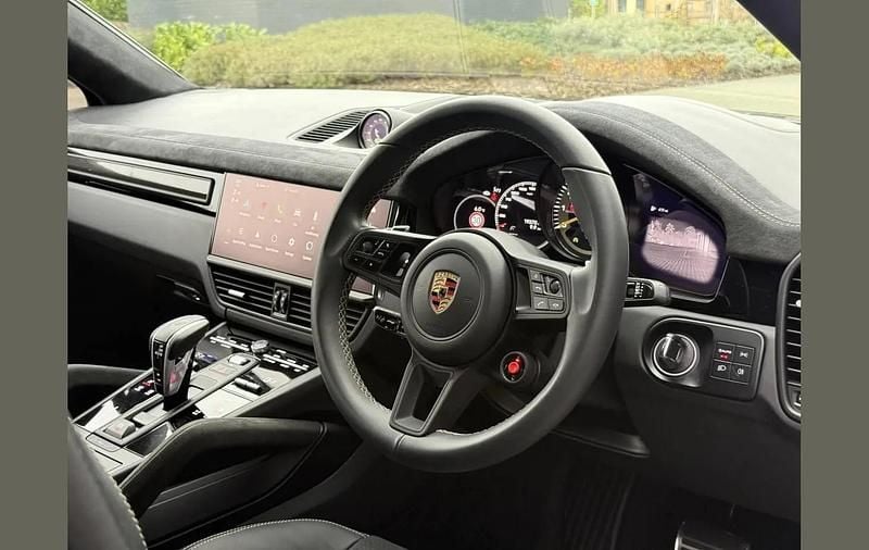 Used Porsche Cayenne Turbo GT 631 HP (464 kW) 2023 Grey SUV