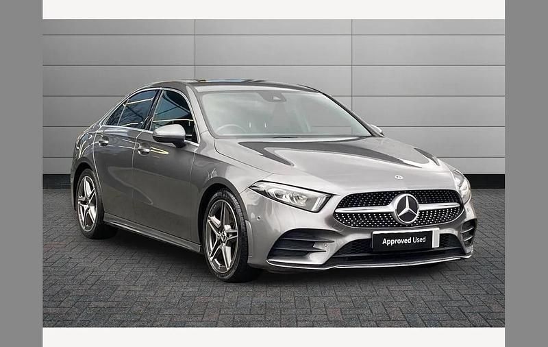 Used Mercedes A180 Executive 116 HP (85 kW) 2019 Grey Sedan