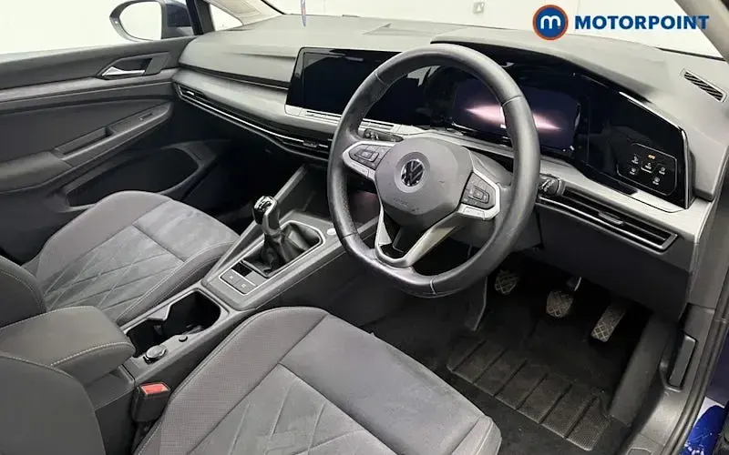 Used VW Golf VII Style 150 HP (110 kW) 2021 Blue Hatchback