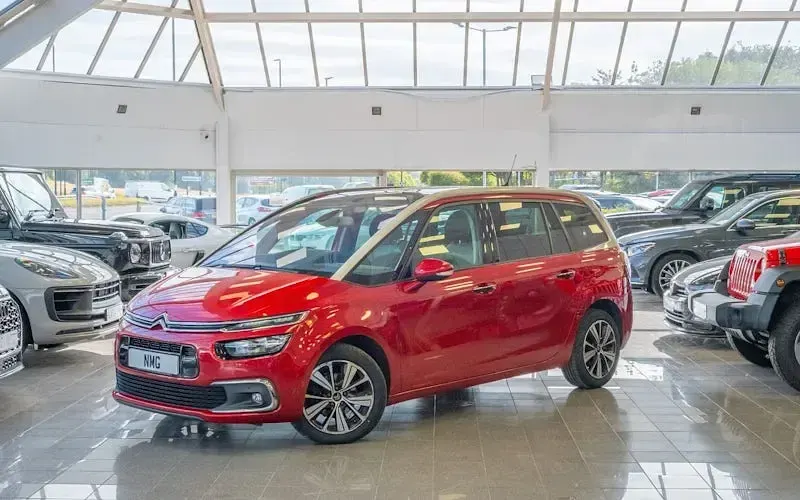 Used Citroën C4 SpaceTourer Flair 120 HP (88 kW) 2016 MPV
