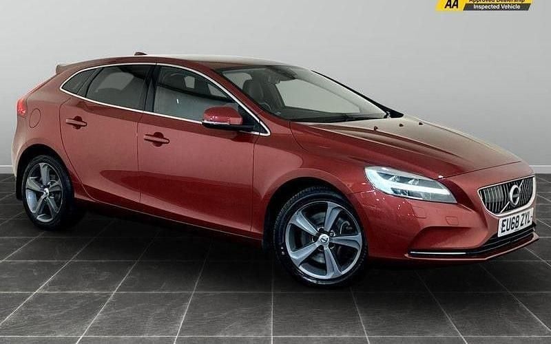 Red Used 2018 Volvo V40 Inscription Hatchback | £9,495 (Good price) - Image 1/2