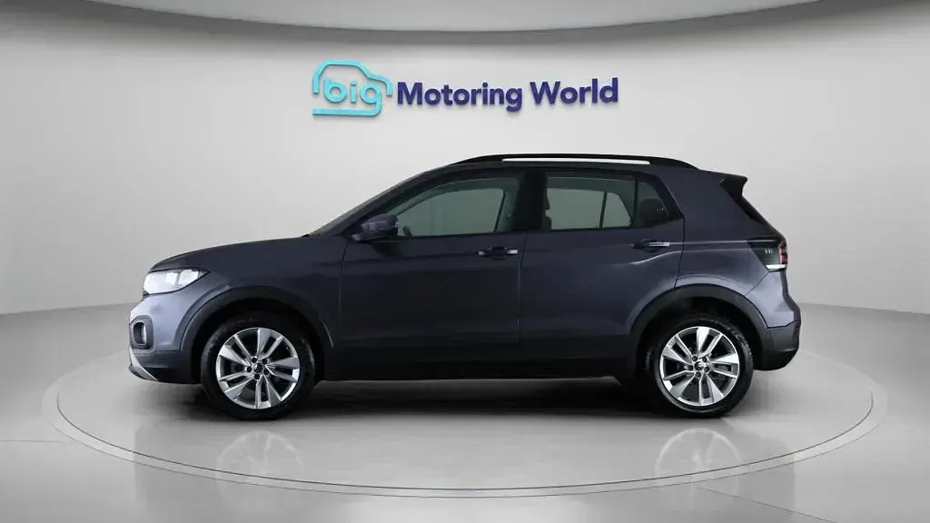 Used VW T-Cross SE 110 HP (80 kW) 2023 Grey SUV