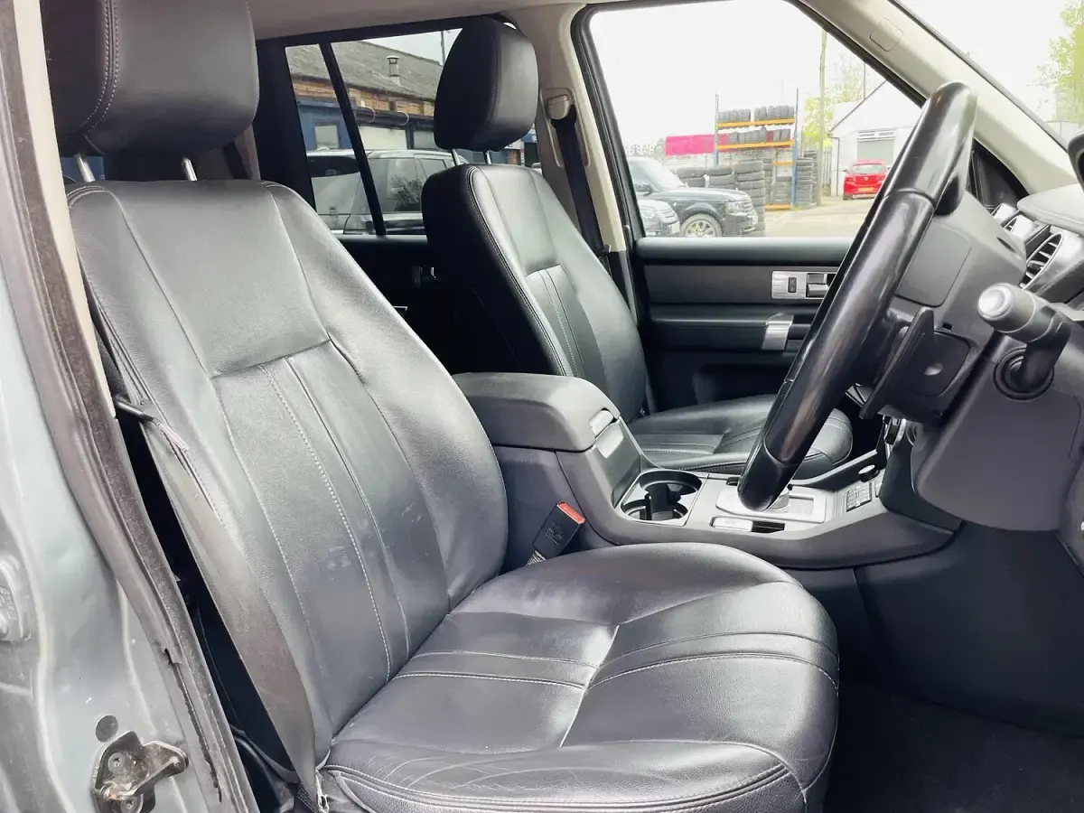 Used Land Rover Discovery 4 SE 256 HP (188 kW) 2015 Grey SUV
