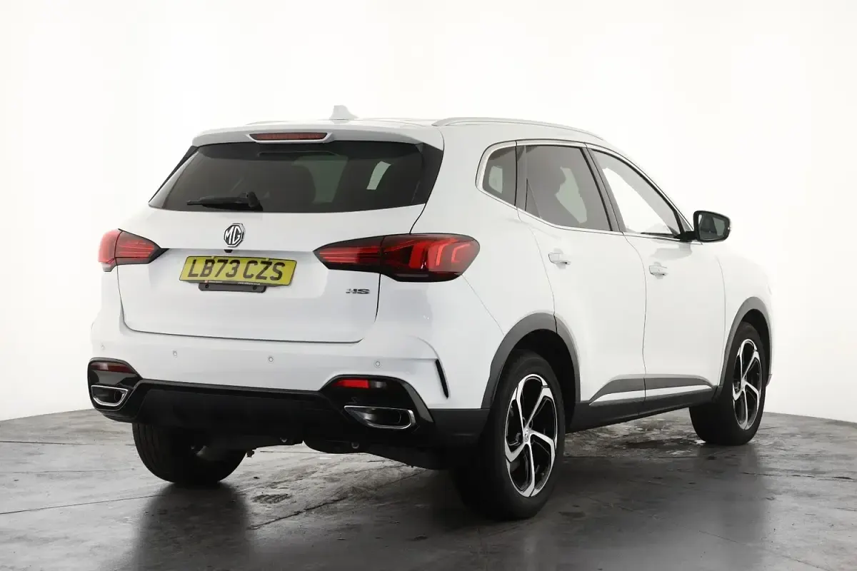 Used MG HS Trophy 162 HP (119 kW) 2023 White SUV