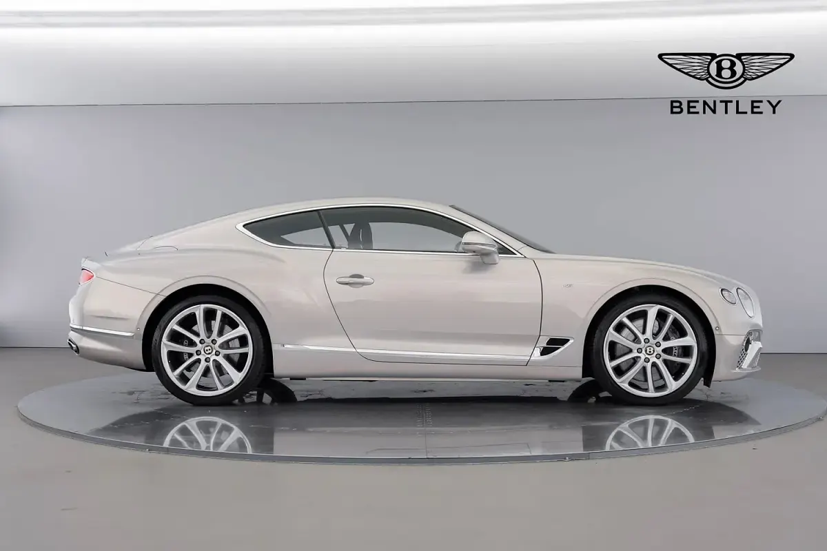 Used Bentley Continental 550 HP (404 kW) 2020 Extreme silver Coupe