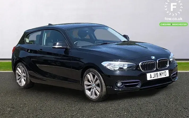 Używany BMW 118 Sport Line 150 KM (110 kW) 2019 Hatchback