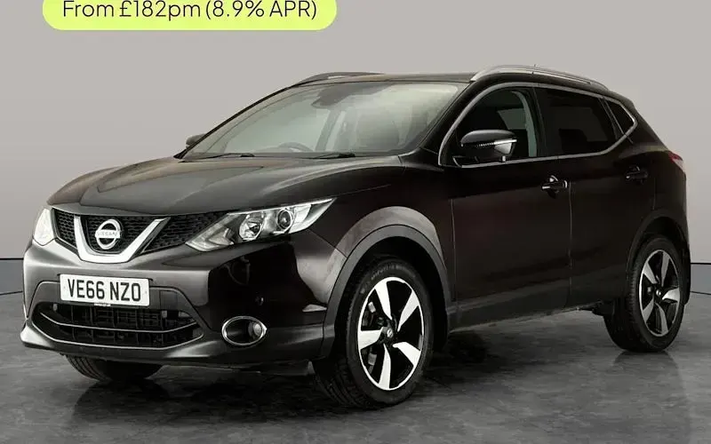 Used Nissan Qashqai N-Connecta 110 HP (80 kW) 2016 SUV