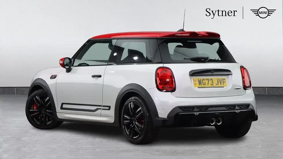 Used Mini John Cooper Works Hatch 228 HP (167 kW) 2023 White Hatchback