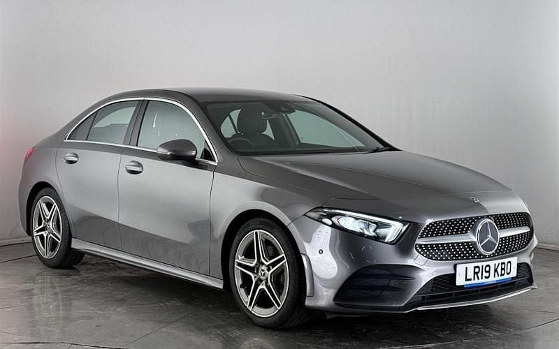Used Mercedes A180 AMG Line Premium 116 HP (85 kW) 2019 Grey Sedan