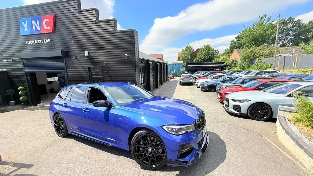 Used BMW 330e M Sport 2021 Blue Estate