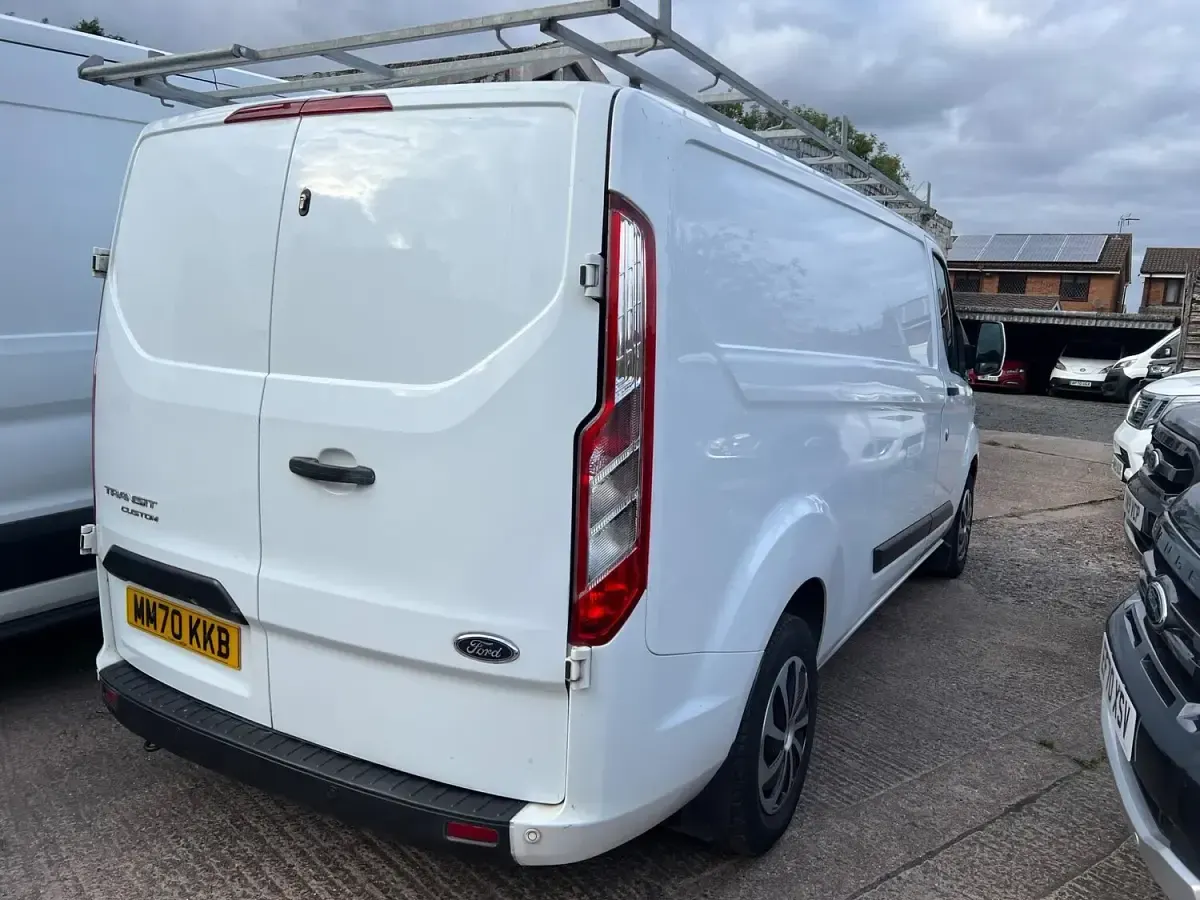Used Ford Transit Custom Trend 130 HP (95 kW) 2021 White Van