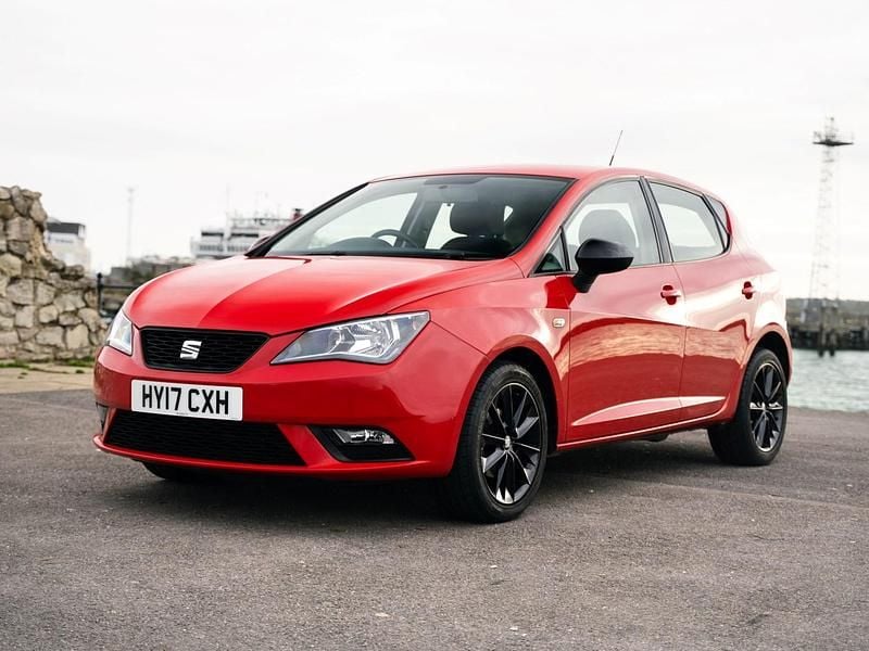 Used Seat Ibiza SE Technology 90 HP (66 kW) 2017 Red Hatchback
