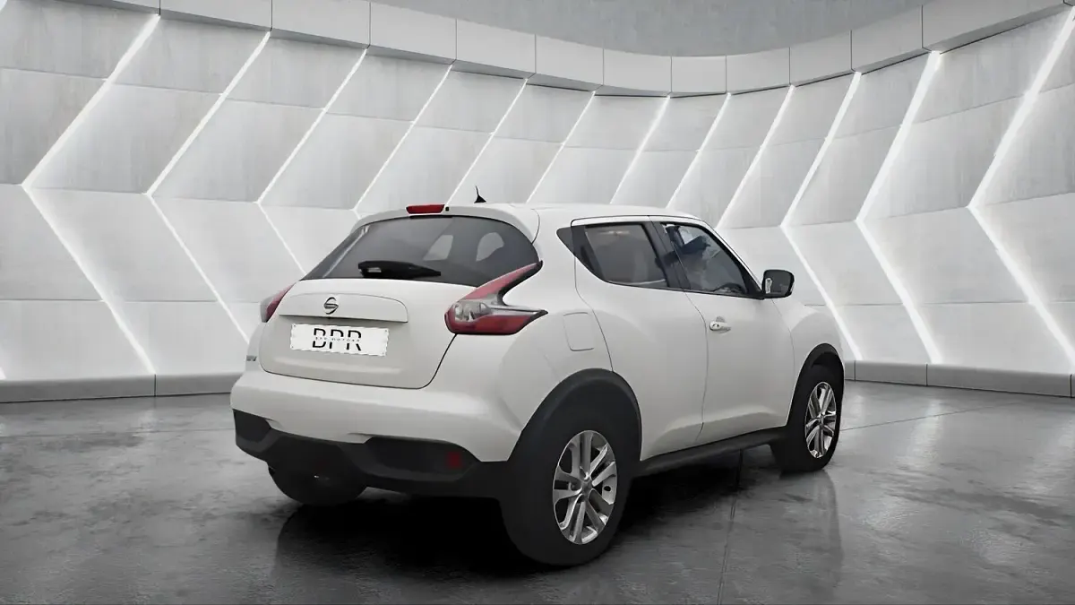 Used Nissan Juke N-Connecta 117 HP (86 kW) 2016 White SUV
