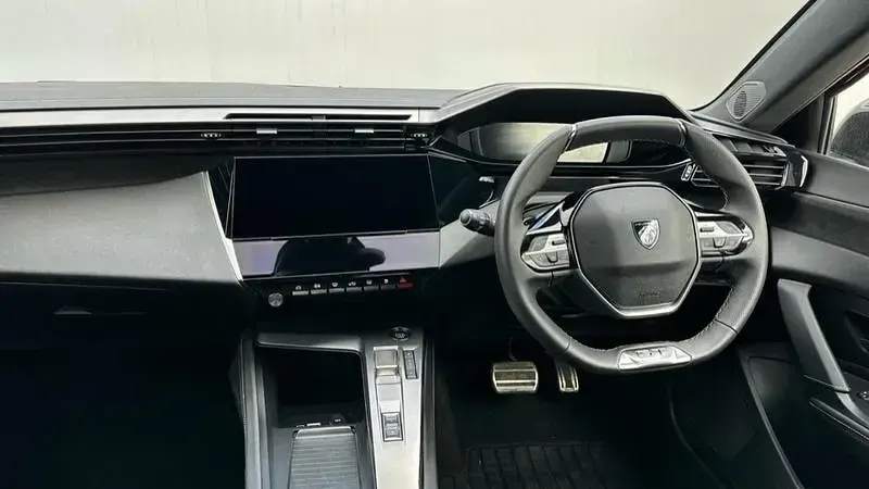 Used Peugeot 308 SW GTi 130 HP (95 kW) 2023 Red Estate