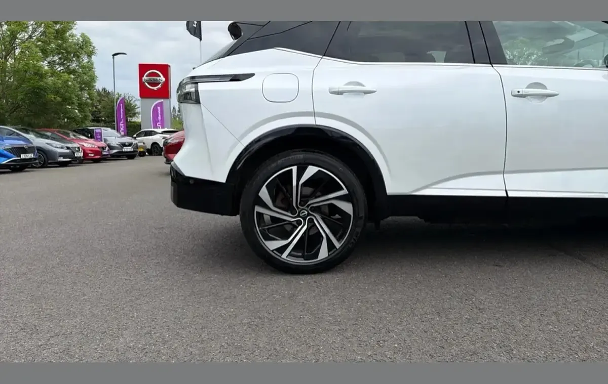 Used Nissan Qashqai Tekna+ 190 HP (139 kW) 2025 White SUV