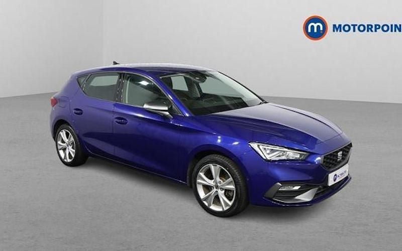 Used 2023 Seat Leon FR Hatchback | £13,749 (Fair price) - Image 1/4