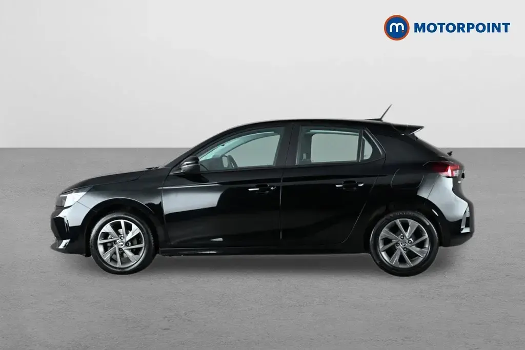 Second-hand Vauxhall Corsa Design Edition 2023 Negru Hatchback