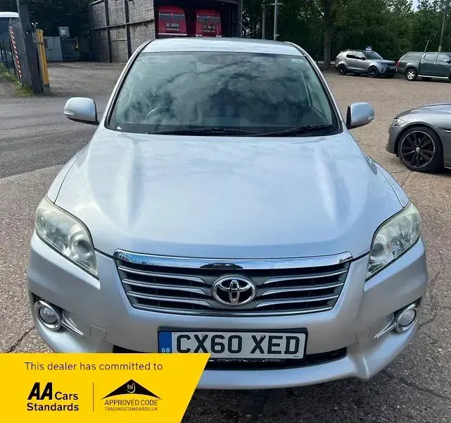 Used Toyota RAV4 150 HP (110 kW) 2010 Silver SUV