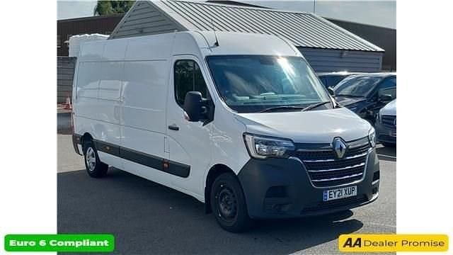 White Used 2021 Renault Master Business Van | £12,999 (Fair price) - Image 1/4