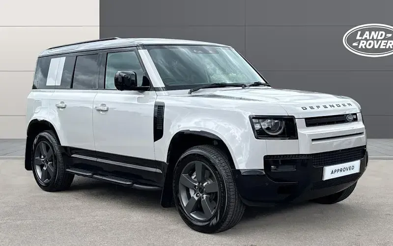 Used Land Rover Defender SE Dynamic 349 HP (256 kW) 2026 SUV