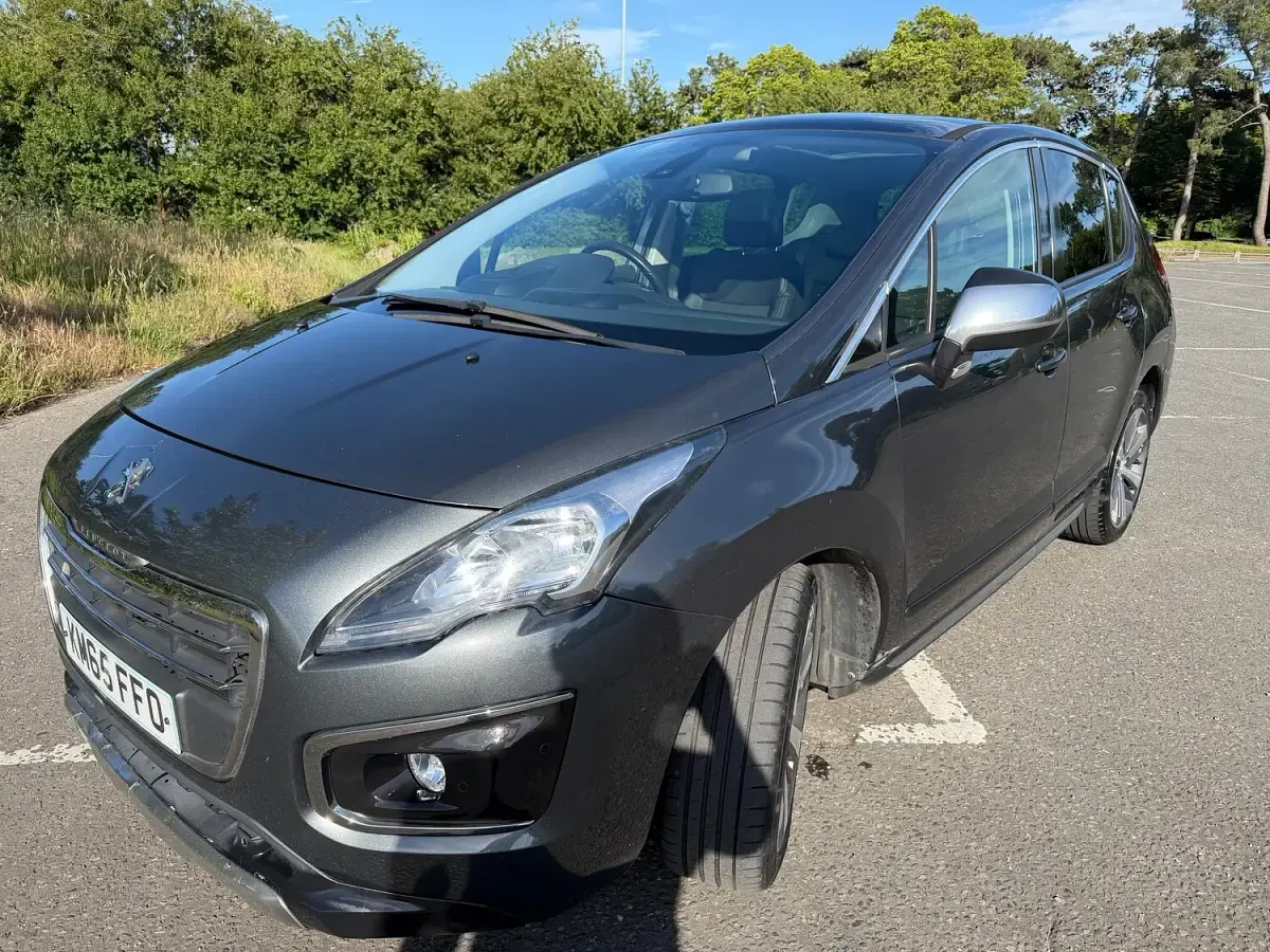 Used Citroën Grand C4 Picasso VTR Sport 90 HP (66 kW) 2014 Red MPV