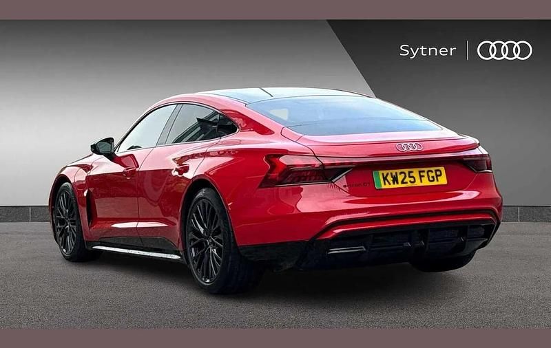 Used Audi e-tron GT quattro Comfort 369 kW (503 HP) 2025 Red Sedan