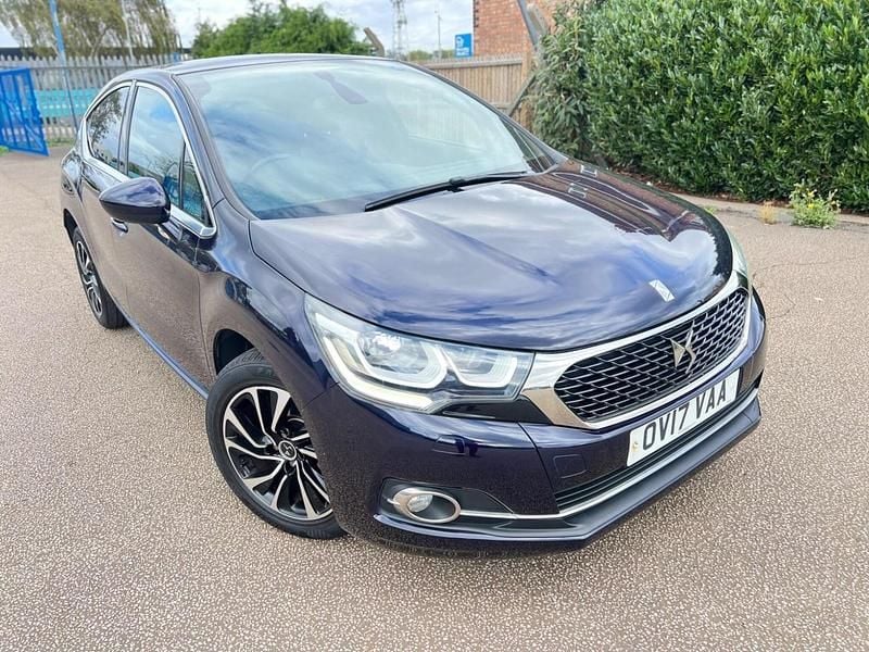 Used DS Automobiles DS4 Elegance 150 HP (110 kW) 2017 Blue Hatchback
