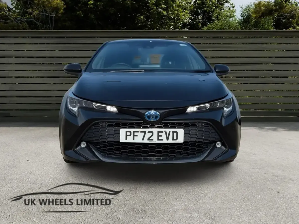 Used Toyota Corolla Design 2023 Black Hatchback