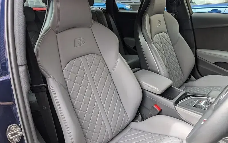 Usado Audi S4 Comfort 354 HP (260 kW) 2017 Azul Carrinha