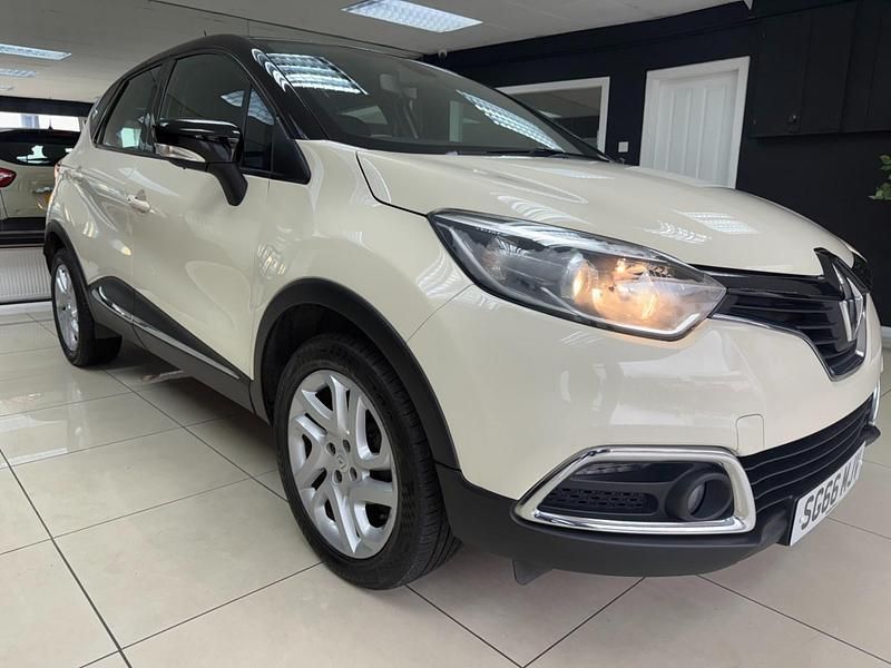 Cream Used 2016 Renault Captur Dynamique SUV | £4,995 (Super price) - Image 1/4
