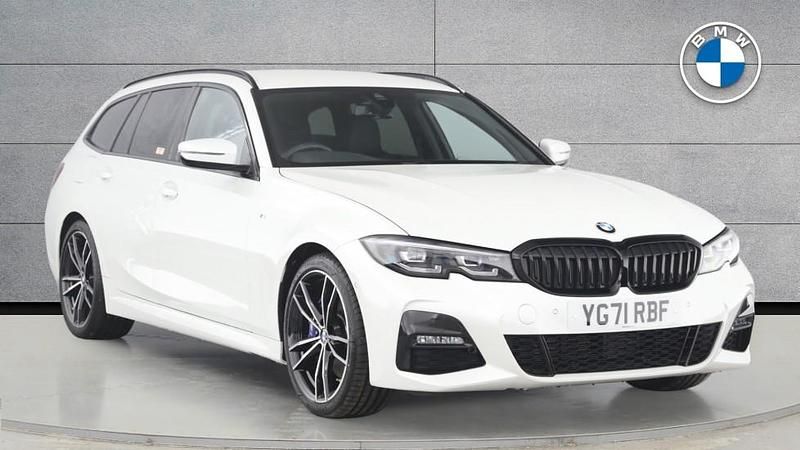 White Used 2021 BMW 320 M Sport Estate | £27,295 (Expensive) - Image 1/4