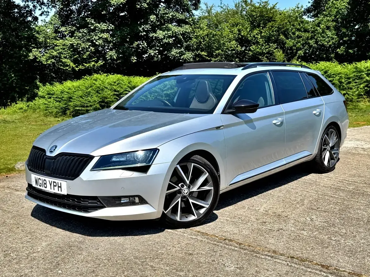 Used Skoda Superb SportLine 2018 Silver Estate