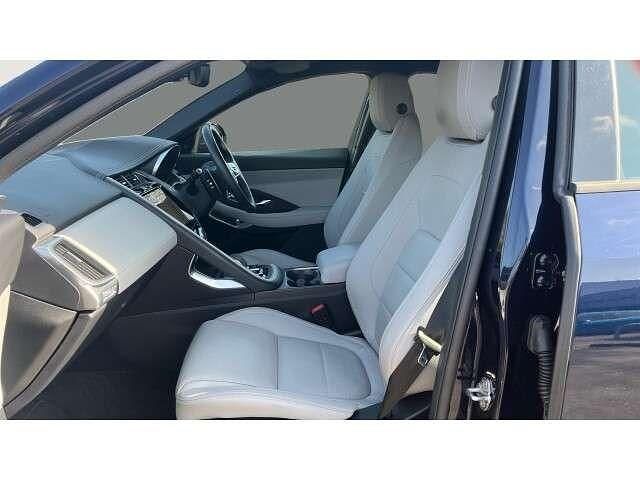 Usado Jaguar E-Pace R-Dynamic 204 HP (150 kW) 2023 Azul SUV