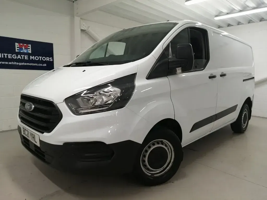 Used Ford Transit Custom S 105 HP (77 kW) 2021 White Van