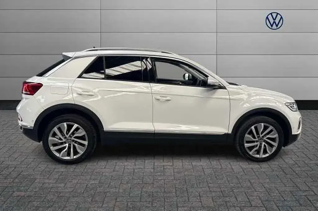 Used VW T-Roc Style 150 HP (110 kW) 2023 White SUV