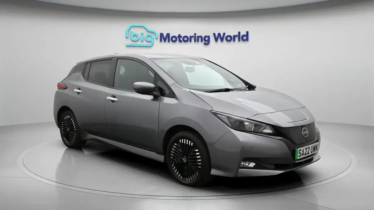 Used Nissan Leaf N-Connecta 160 kW (218 HP) 2022 Hatchback