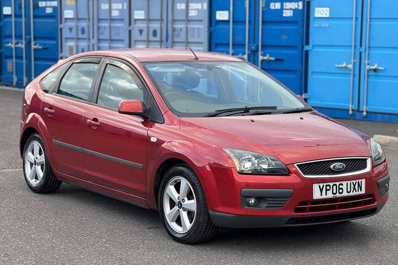 Red Used 2006 Ford Focus Zetec Hatchback | £1,095 (Good price) - Image 1/1