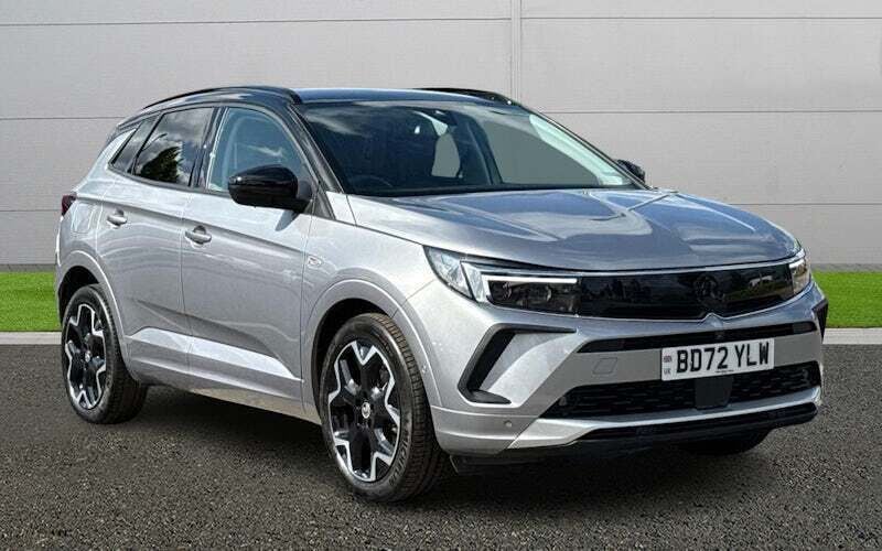 Used 2024 Vauxhall Grandland X Ultimate SUV | £20,000 (Good price) - Image 1/4