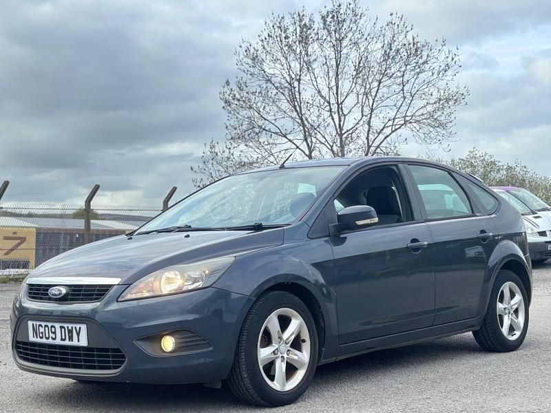 Used Ford Focus Zetec 2009 Grey Hatchback