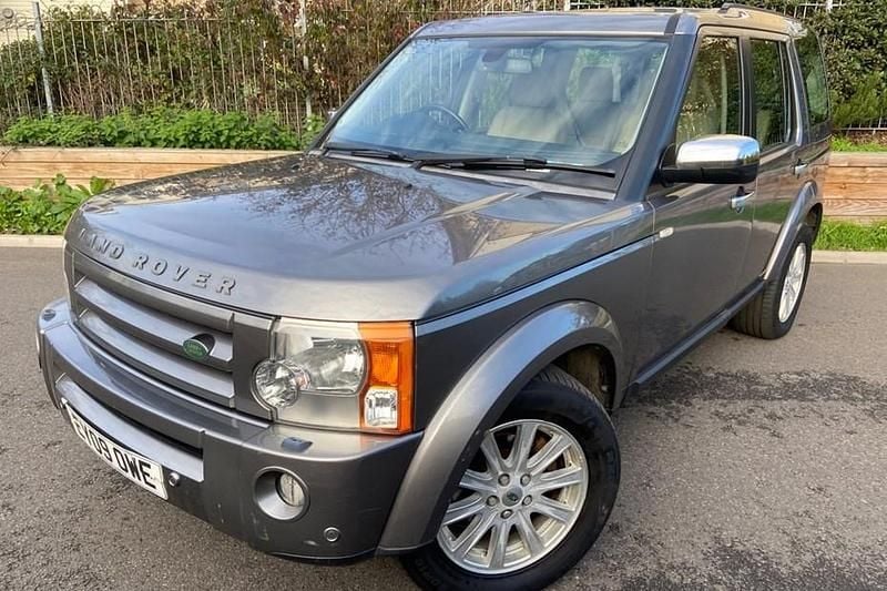 Grey Used 2009 Land Rover Discovery 4 SE SUV | £3,995 - Image 1/1