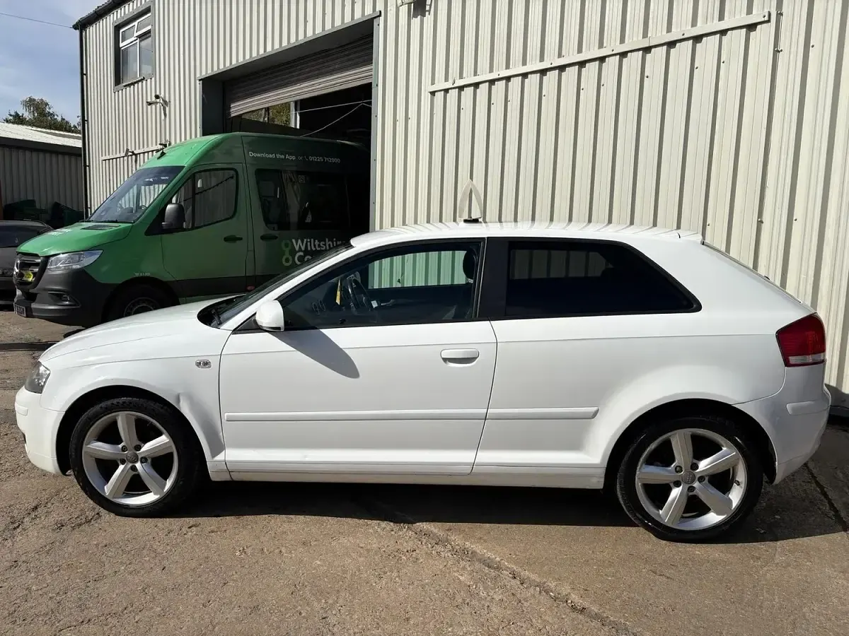 Used Audi A3 Sport 2008 White Hatchback
