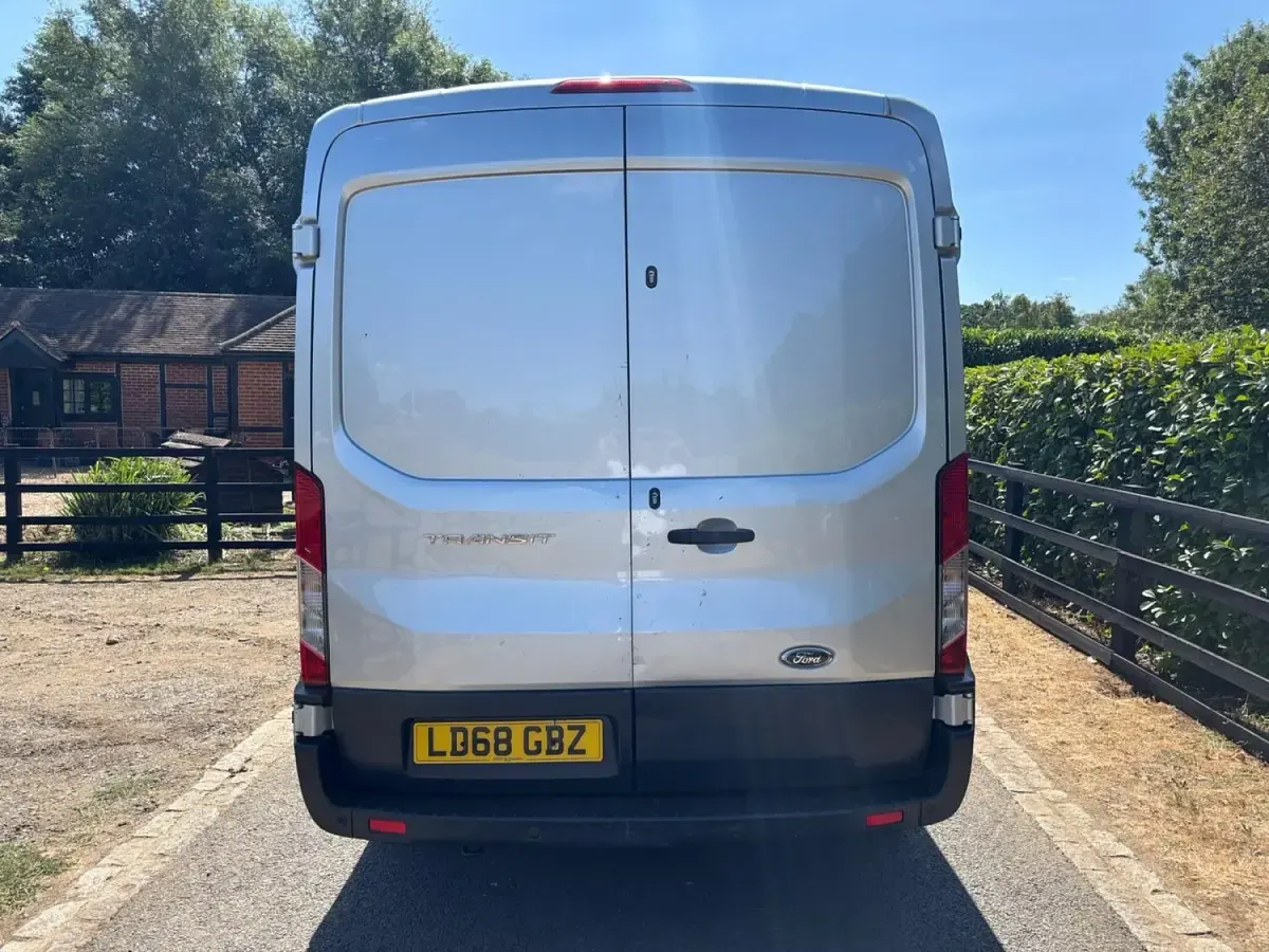 Used Ford Transit 130 HP (95 kW) 2018 Silver Van