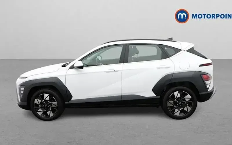 Used Hyundai Kona Advanced 137 HP (100 kW) 2026 White SUV