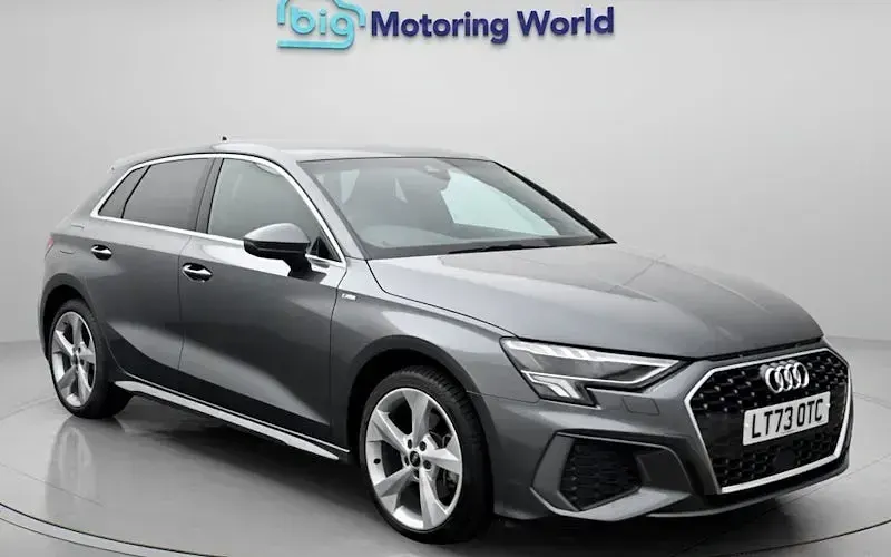 Used Audi A3 Sportback e-tron S-Line 204 HP (150 kW) 2023 Hatchback