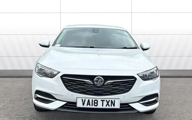 Used Vauxhall Insignia Design Edition 165 HP (121 kW) 2020 Hatchback