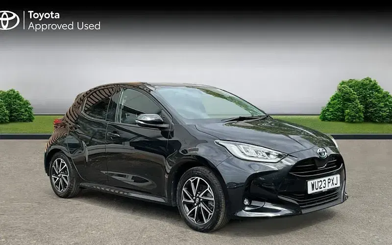 Used Toyota Yaris Hybrid Design 116 HP (85 kW) 2026 Hatchback